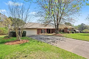 1109 Radcliff Dr, Sanford, NC 27330 - Photo 5