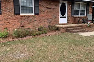 6350 Rockford Dr, Fayetteville, NC 28304 - Photo 3