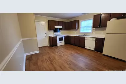 1005 N Elm Street #24, Lumberton, NC 28358 - Photo 3