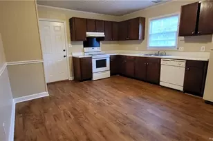 1005 N Elm St, Lumberton, NC 28358 - Photo 3