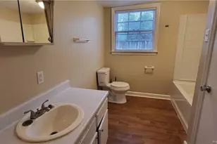 1005 N Elm St, Lumberton, NC 28358 - Photo 5