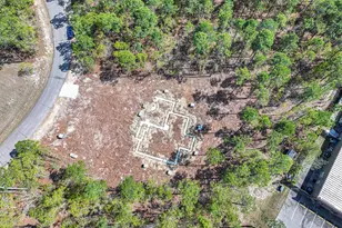 15640 Raccoon Run, Wagram, NC 28396 - Photo 7