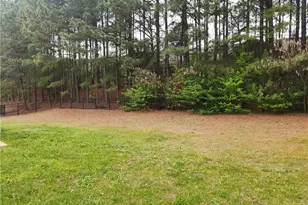 804 Misty Meadow Ln, Fayetteville, NC 28304 - Photo 15