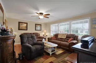 409 W 22nd St, Lumberton, NC 28358 - Photo 9