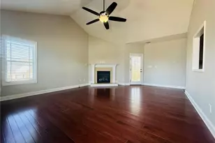 4033 Des Planes Ave, Fayetteville, NC 28306 - Photo 3