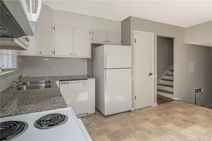 563 Alleghany Rd, Fayetteville, NC 28304 - Photo 17