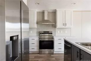 389 Corner Oaks Dr, Saint Pauls, NC 28384 - Photo 7