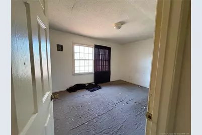 2009 Woodcrest Drive, Sanford, NC 27330 - Photo 11