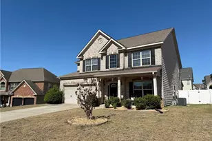 642 Regimental Dr, Cameron, NC 28326 - Photo 3