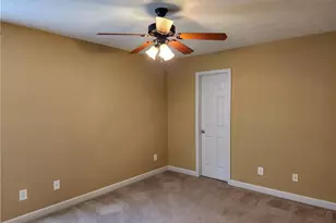 420 Lenoir Dr Dr, Spring Lake, NC 28390 - Photo 17