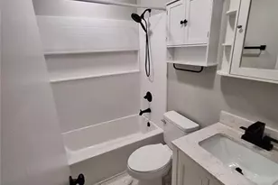 836-B Ridge Rd, Fayetteville, NC 28311 - Photo 7