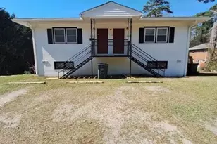 836-B Ridge Rd, Fayetteville, NC 28311 - Photo 1