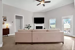 228 Glendale Cir, Sanford, NC 27332 - Photo 7