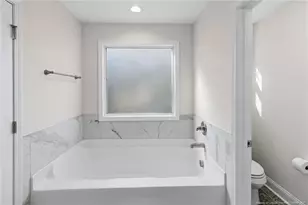 6117 Long Creek Ct, Fayetteville, NC 28311 - Photo 19