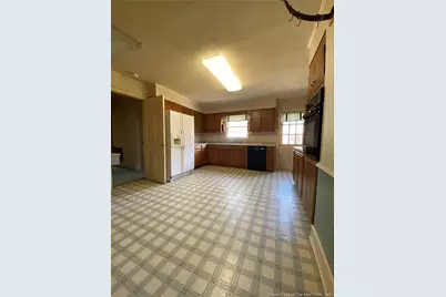 206 W 32nd Street, Lumberton, NC 28358 - Photo 9