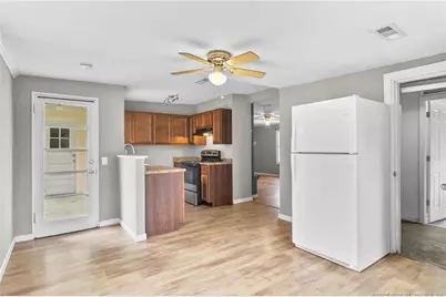 1061 Bernadine Street, Fayetteville, NC 28311 - Photo 5