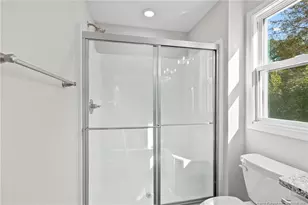 8021 Blaze Ct, Fayetteville, NC 28314 - Photo 17