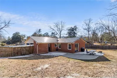 417 E Donaldson Avenue, Raeford, NC 28376 - Photo 29