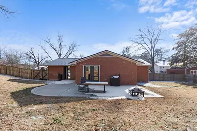 417 E Donaldson Avenue, Raeford, NC 28376 - Photo 31