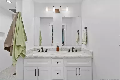 417 E Donaldson Avenue, Raeford, NC 28376 - Photo 17