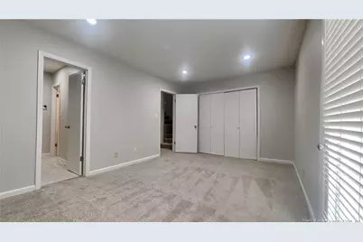 933 Creek Side Run, Fayetteville, NC 28303 - Photo 13