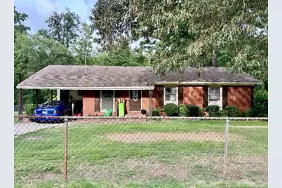 877 Stoneykirk Drive, Fayetteville, NC 28314 - Photo 1