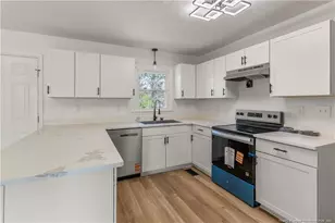 6929 Brockwood St, Fayetteville, NC 28314 - Photo 13