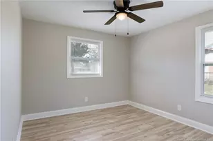 1002 Able St, Elizabethtown, NC 28337 - Photo 13