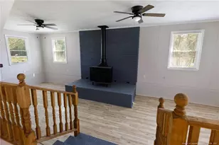 1002 Able St, Elizabethtown, NC 28337 - Photo 5