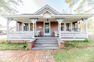 509 Carthage St, Cameron, NC 28326 - Photo 1