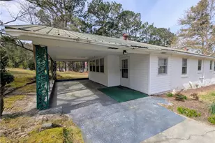 650 N Vass Rd, Raeford, NC 28376 - Photo 15