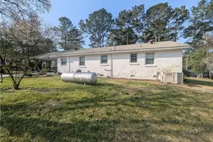 650 N Vass Rd, Raeford, NC 28376 - Photo 17