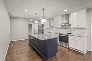 4196 Cliffdale Rd, Fayetteville, NC 28303 - Photo 9