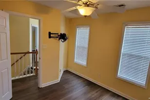 8225 Hurrican Ln, Fayetteville, NC 28314 - Photo 7