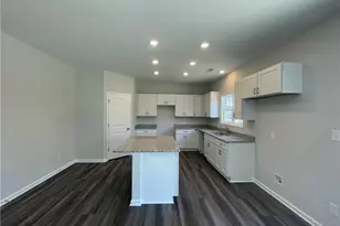 4279 Halkirk Dr, Fayetteville, NC 28312 - Photo 7