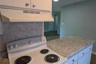 833 Applewood Ln, Fayetteville, NC 28303 - Photo 3