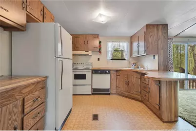 368 Kitimat Court, Fayetteville, NC 28311 - Photo 11