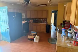 1395 Split Rail Dr, Parkton, NC 28371 - Photo 5