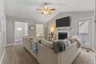 4521 Park Knoll Ln, Fayetteville, NC 28304 - Photo 9