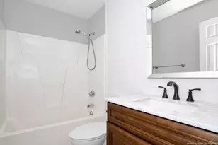 1475 Avoncroft Dr, Fayetteville, NC 28306 - Photo 17