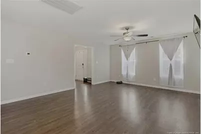 5410 Hickory Knoll Road, Fayetteville, NC 28314 - Photo 11