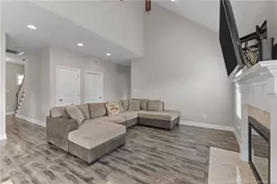 3049 N Kilchattan Dr, Fayetteville, NC 28306 - Photo 9