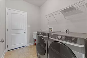 3049 N Kilchattan Dr, Fayetteville, NC 28306 - Photo 19