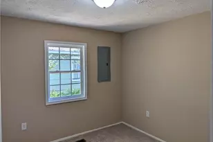 203 Wall St, Fayetteville, NC 28301 - Photo 7