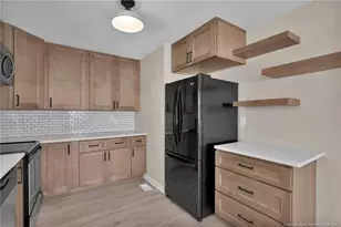 3236 Periwinkle Dr, Fayetteville, NC 28306 - Photo 17