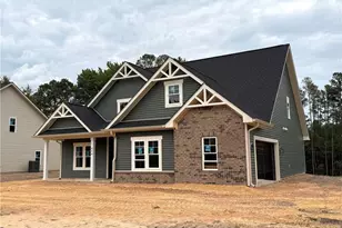 454 James St, Vass, NC 28394 - Photo 3