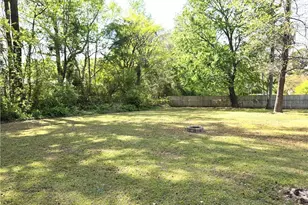 257 Berwick Dr, Raeford, NC 28376 - Photo 5