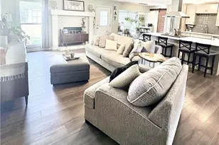 372 Woodberry Cir, Raeford, NC 28376 - Photo 5