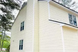 4811 Pinedale Blvd, Lumberton, NC 28358 - Photo 3