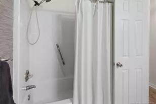 7686 Beverly Dr, Fayetteville, NC 28314 - Photo 15